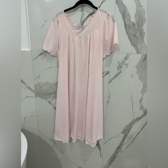 Vintage Shadowline Elegant Pink Lace Nightgown - Picture 6 of 6